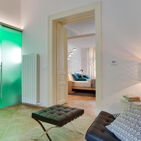 Bright Prague Na Porici Apartment Екстериор снимка